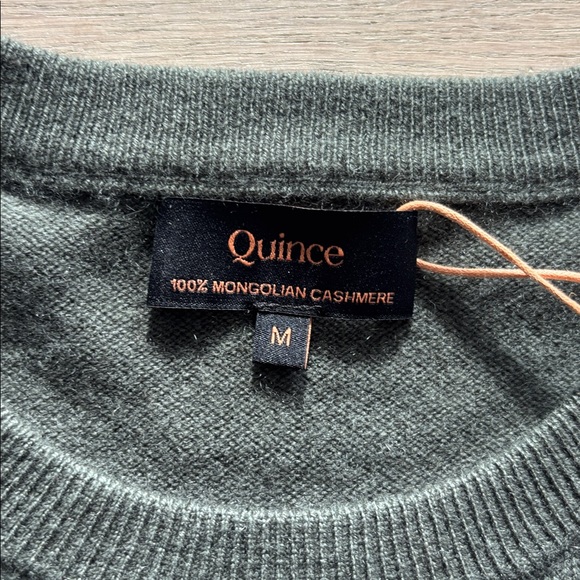 Quince Mongolian cashmere sweater - Picture 2 of 7